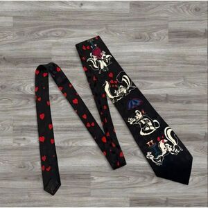 Vintage Looney Tunes 90s Peppe Le Pew Novelty Black Tie Neck Tie Valentines